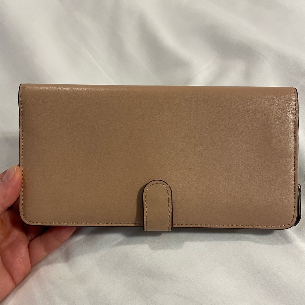 Coach Skinny Wallet Beige - Picture 2 of 11